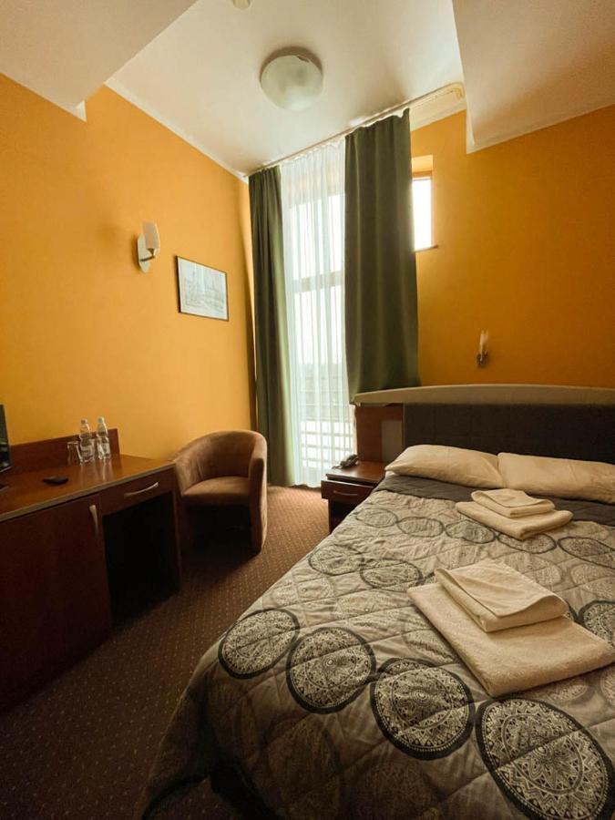 Hotel Sens Mierzyn  Exterior photo